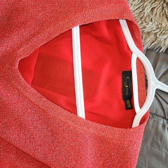 Tops - Picture 4 of 13